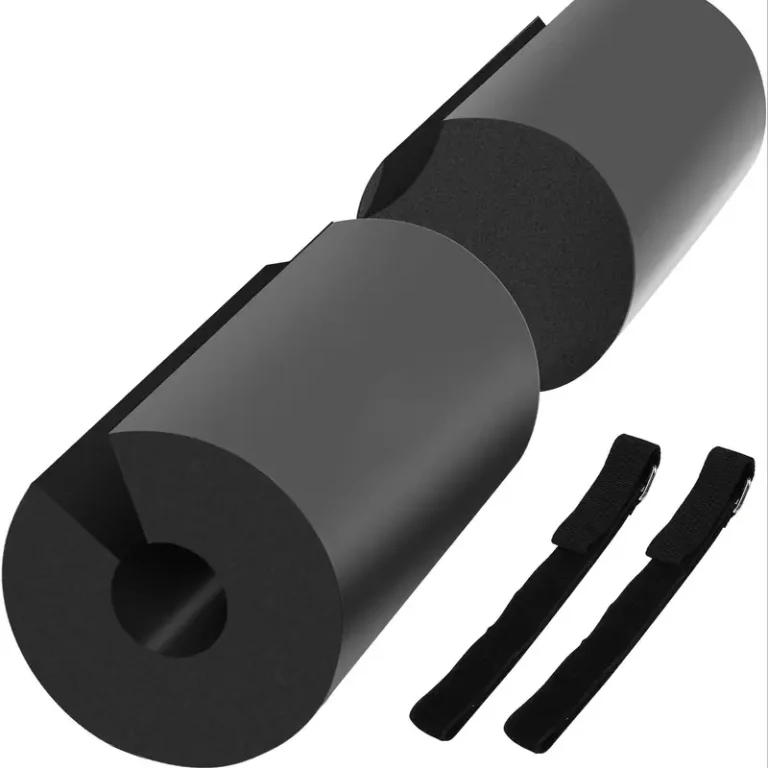 Almohadilla negra para barra de gimnasio GYMSupplySV: cojín protector para sentadillas y empuje de cadera.